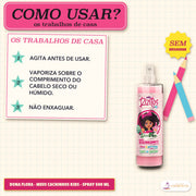 Spray Desembaraçante Meus Cachinhos Kids Dona Flora: três passos curtos numa folha, e um selo amarelo que diz SEM ENXAGUAR
