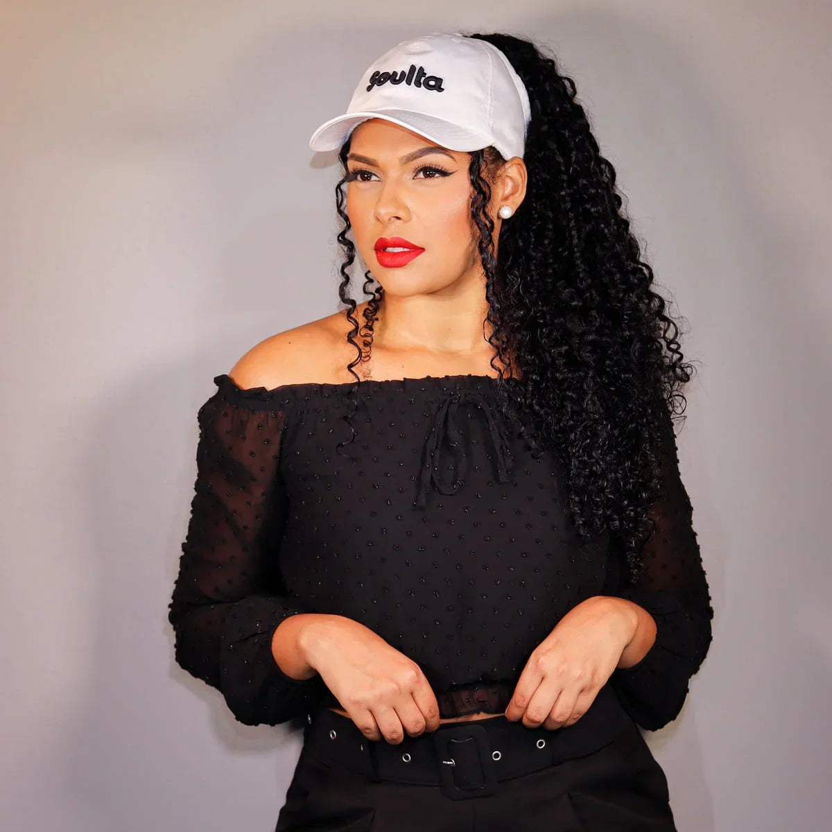 Soulta Boné Proteção UV 50+ Forro de Cetim para Cachos Livres Branco