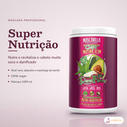 Máscara Super Nutrição Dona Flora: pote em fundo de estúdio, com o nome da linha e as notas