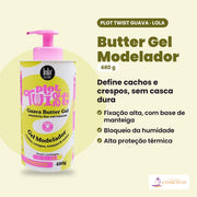 Butter Gel Modelador Plot Twist Guava de 480 g da Lola From Rio. Define cachos e crespos, sem casca dura: fixação alta, com base de manteiga; bloqueio da humidade; alta proteção térmica.